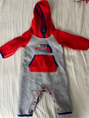 The North Face Red & Gray Hooded Fleece Baby One-Piece